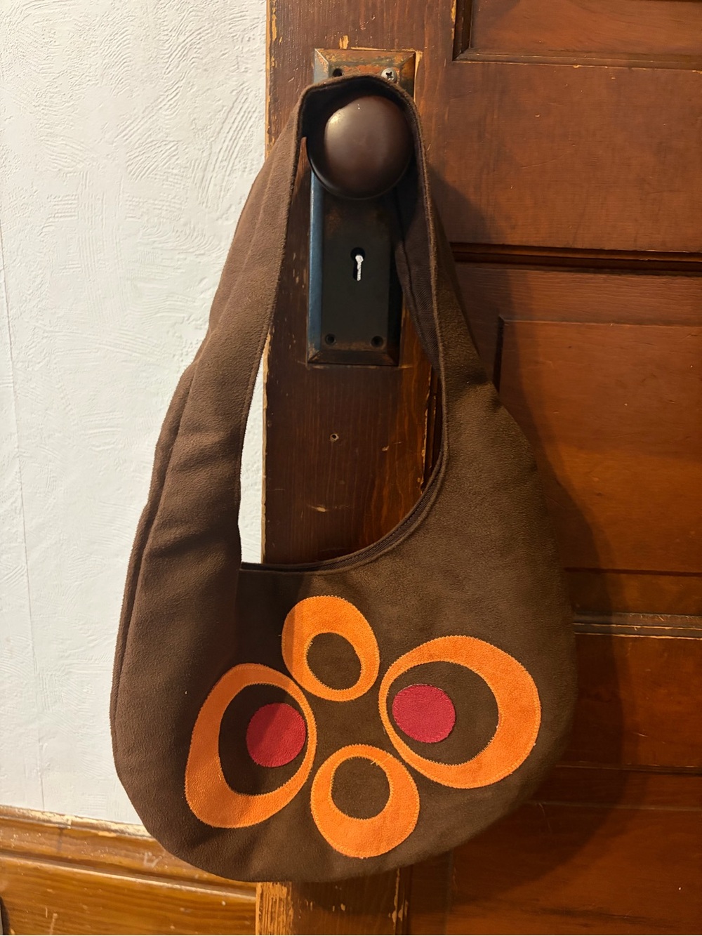 2000s Women’s Brown Canvas Shoulder Bag with Orange Accent